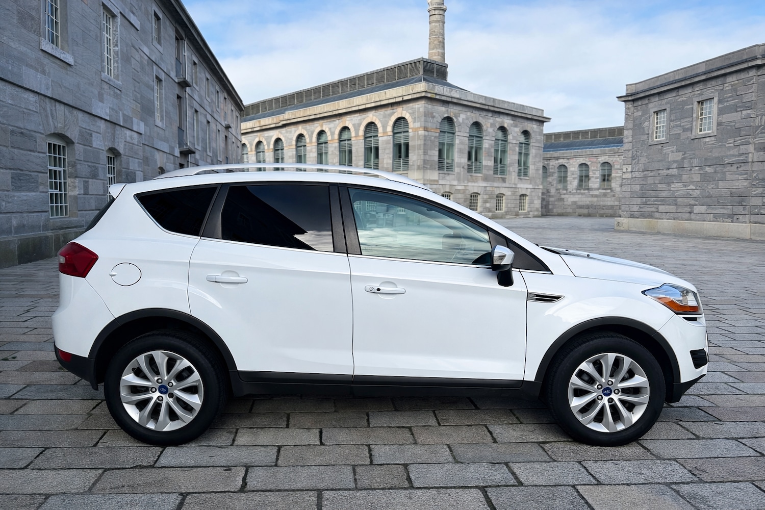 Used Ford Kuga 2012 for sale - 77706488: Photo 2