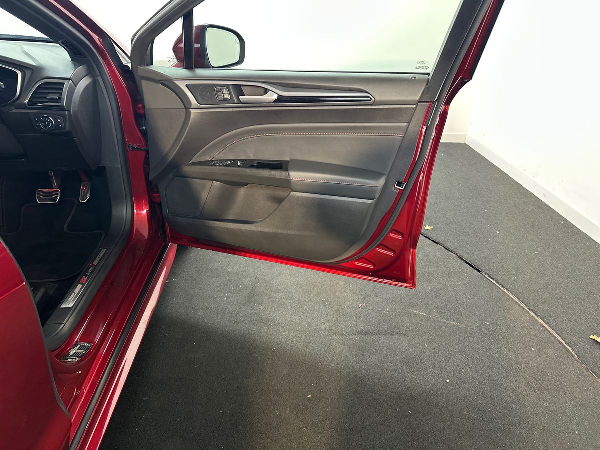 Used Ford Mondeo 2019 for sale - 76928032: Photo 35