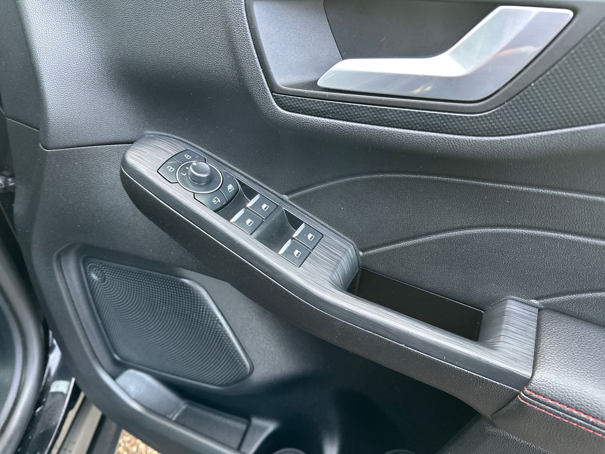 Used Ford Kuga 2023 for sale - 76861803: Photo 25