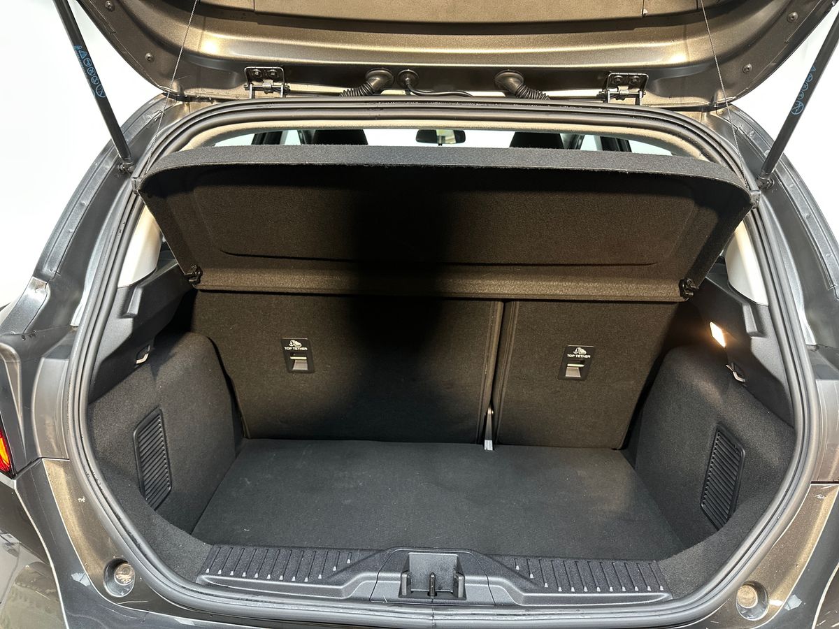 Used Ford Fiesta 2023 for sale - 77927372: Photo 34