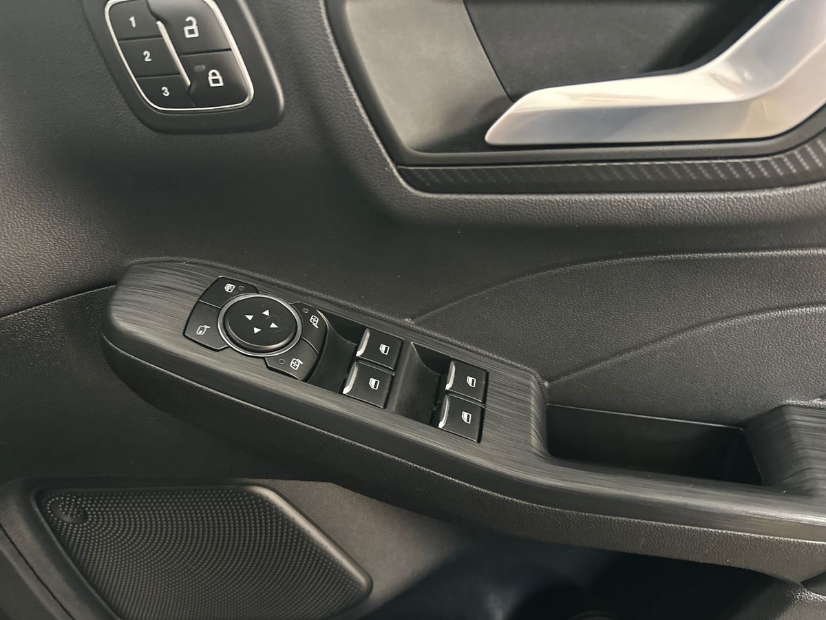 Used Ford Kuga 2024 for sale - 77532020: Photo 25