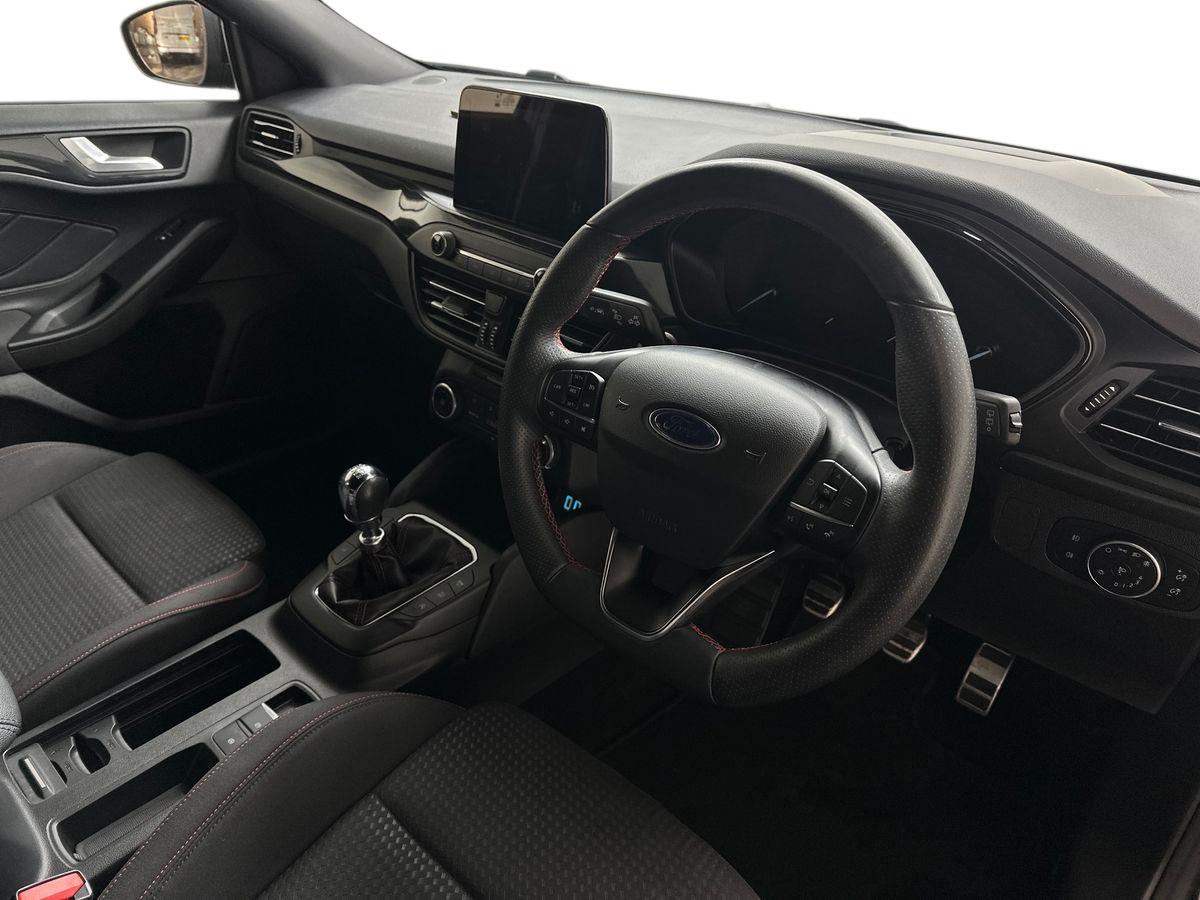 Used Ford Focus 2021 for sale - 77070927: Photo 10