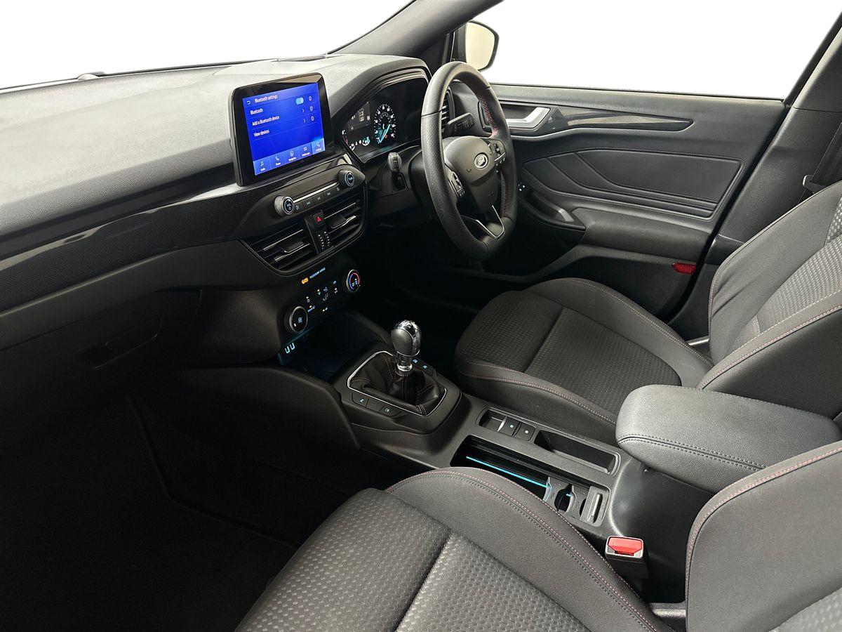 Used Ford Focus 2021 for sale - 77070927: Photo 11