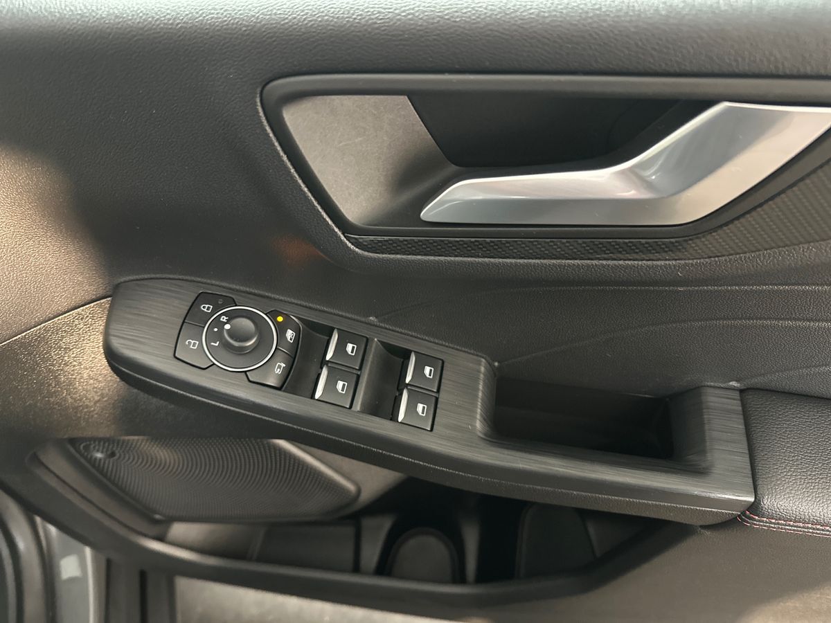 Used Ford Kuga 2023 for sale - 77116117: Photo 25