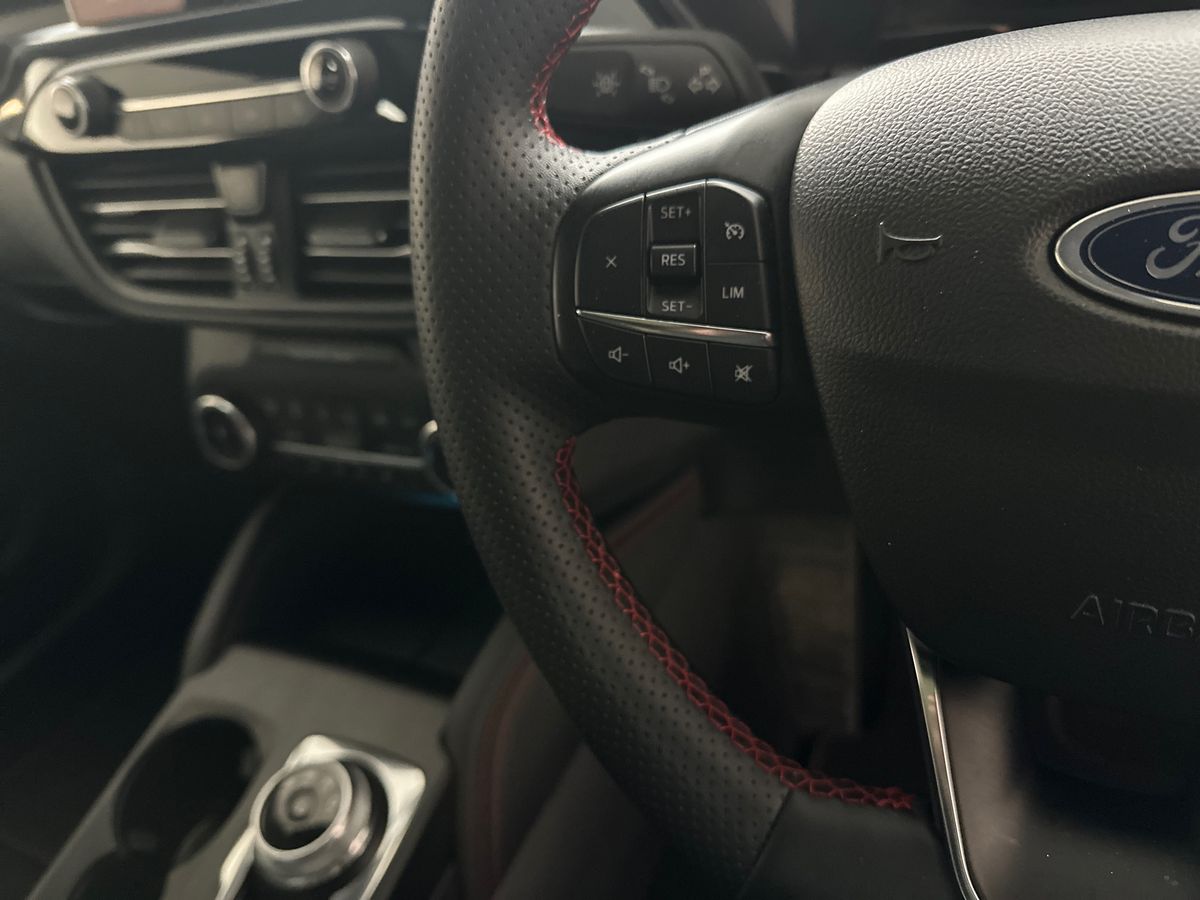 Used Ford Kuga 2023 for sale - 77116117: Photo 26