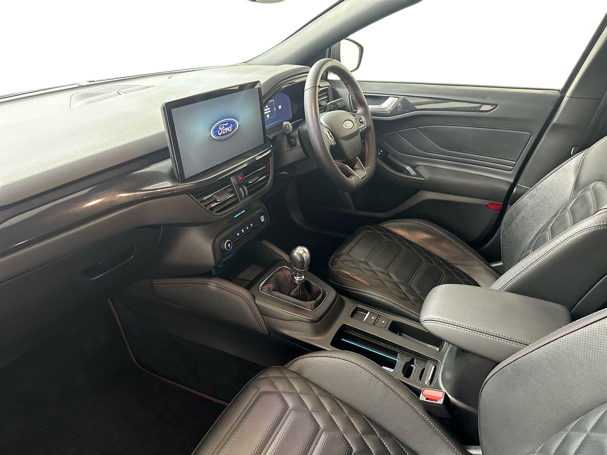 Used Ford Focus 2023 for sale - 78049752: Photo 11