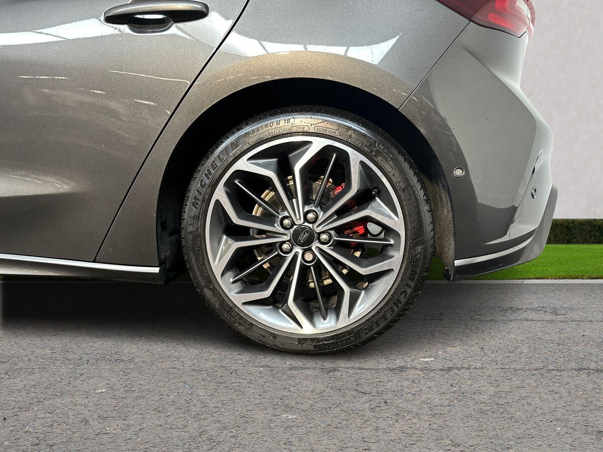 Used Ford Focus 2023 for sale - 78049752: Photo 9