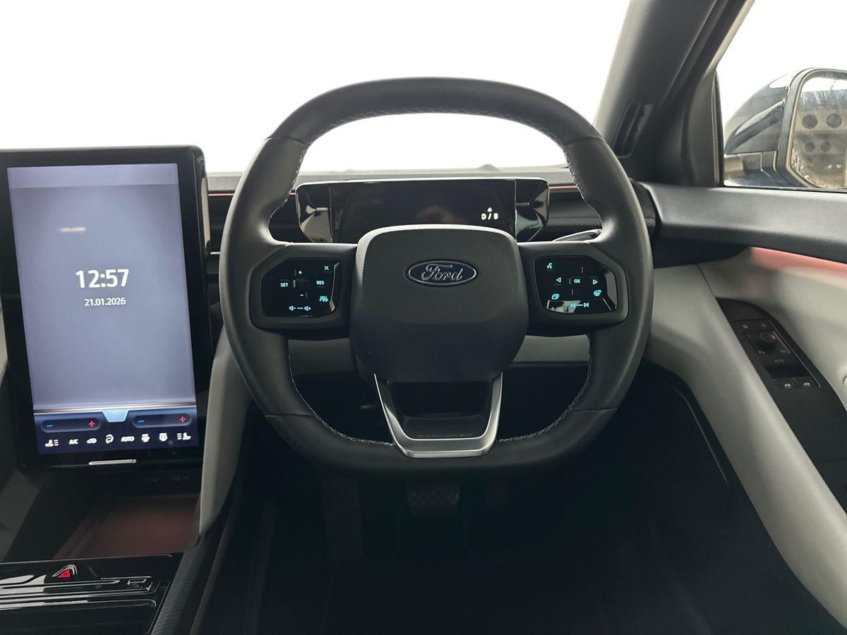 Used Ford Explorer 2024 for sale - 77274035: Photo 17