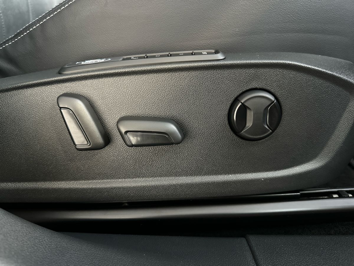 Used Ford Explorer 2024 for sale - 77274035: Photo 30