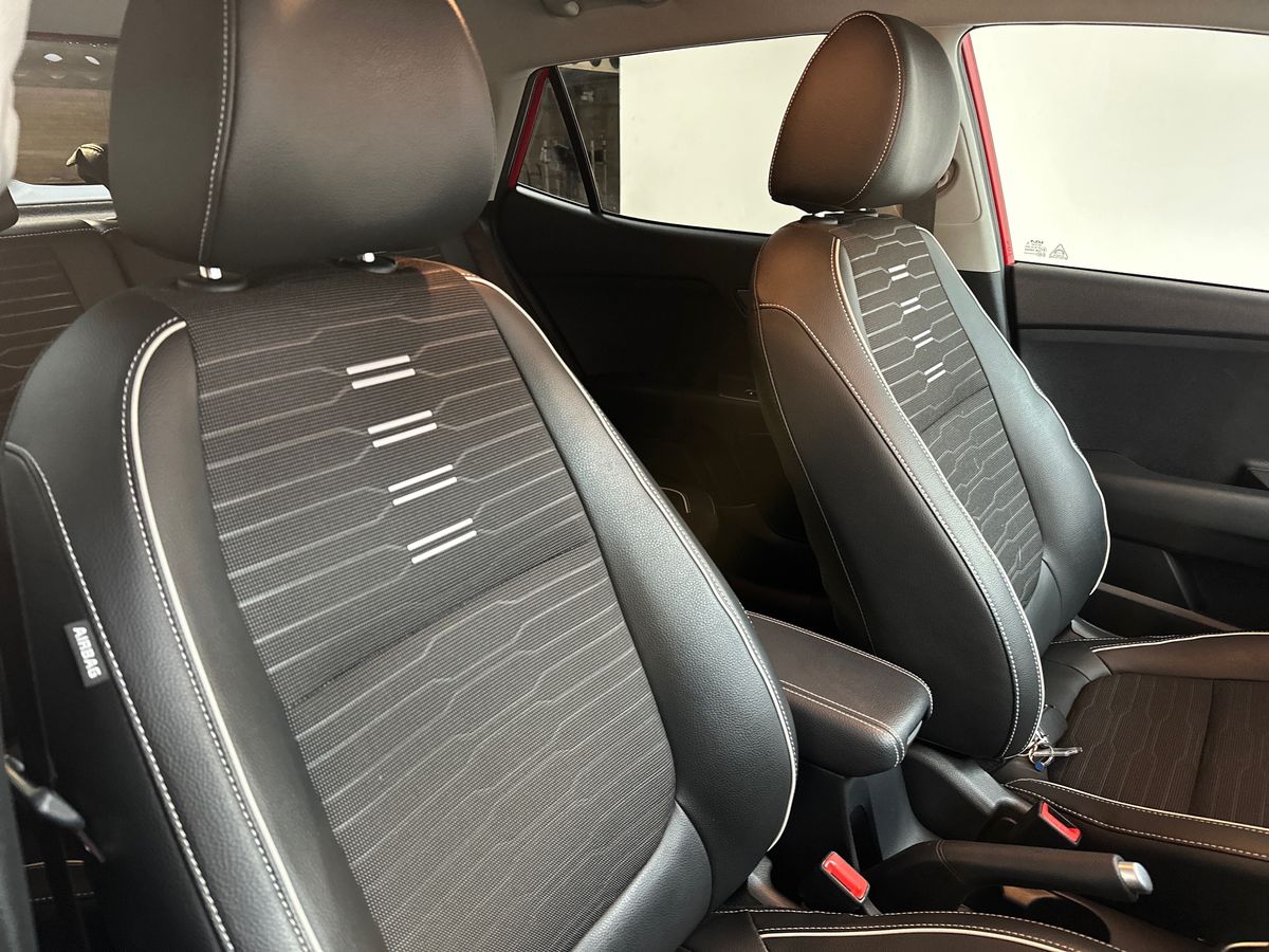 Used Kia Stonic 2023 for sale - 77791158: Photo 12