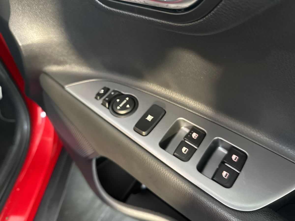 Used Kia Stonic 2023 for sale - 77791158: Photo 25