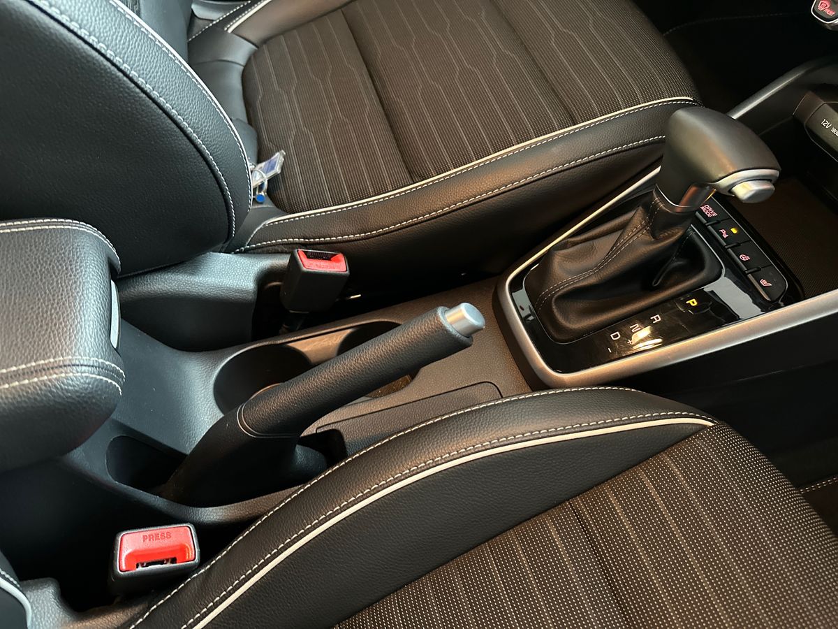 Used Kia Stonic 2023 for sale - 77791158: Photo 28