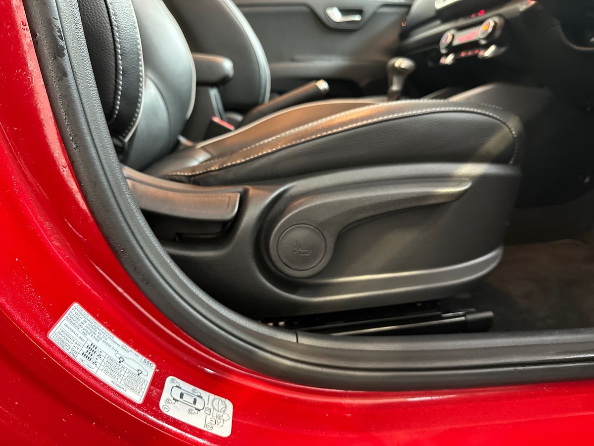 Used Kia Stonic 2023 for sale - 77791158: Photo 30