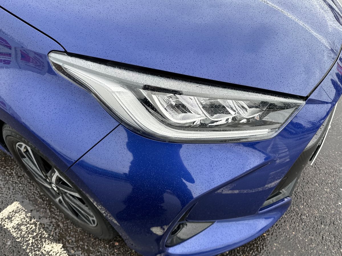 Used Toyota Yaris 2023 for sale - 77673804: Photo 32