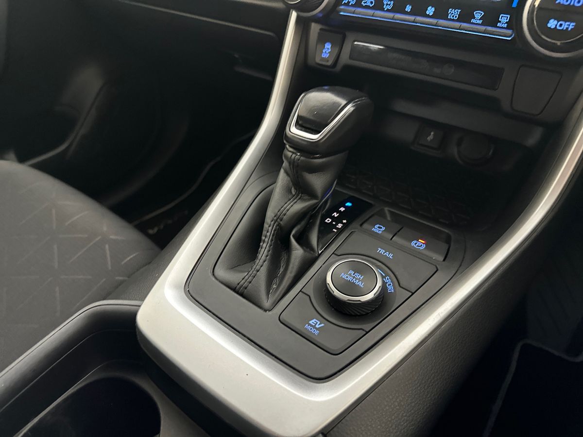 Used Toyota RAV4 2020 for sale - 77848012: Photo 28