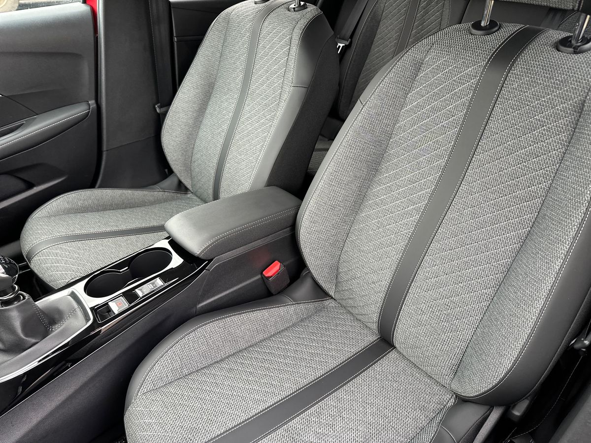 Used Peugeot 208 2024 for sale - 76544427: Photo 13