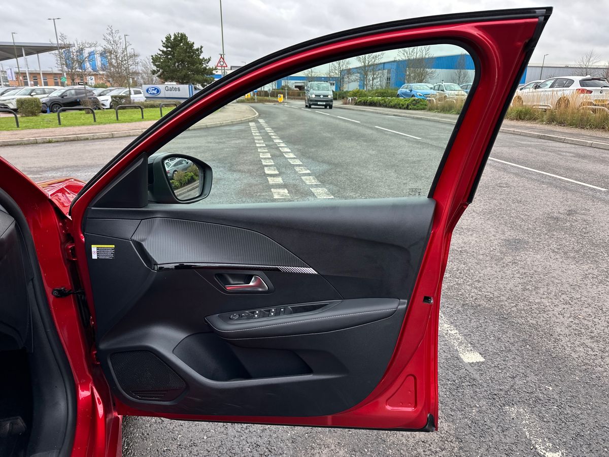 Used Peugeot 208 2024 for sale - 76544427: Photo 35