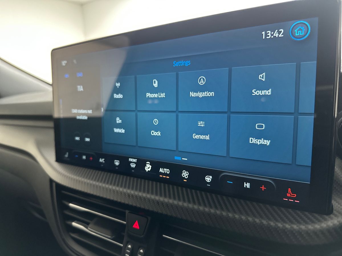 Used Ford Kuga 2025 for sale - 76927980: Photo 19