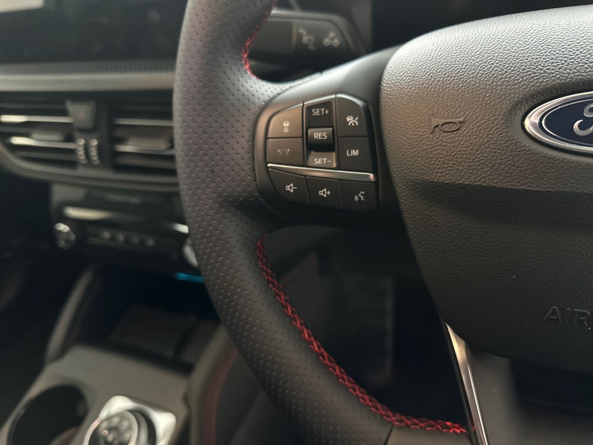 Used Ford Kuga 2025 for sale - 76927980: Photo 26