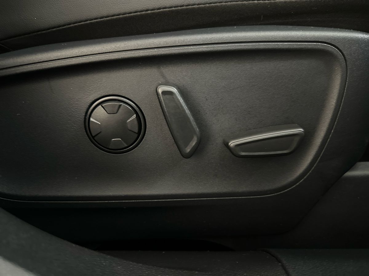 Used Ford Kuga 2025 for sale - 76927980: Photo 30