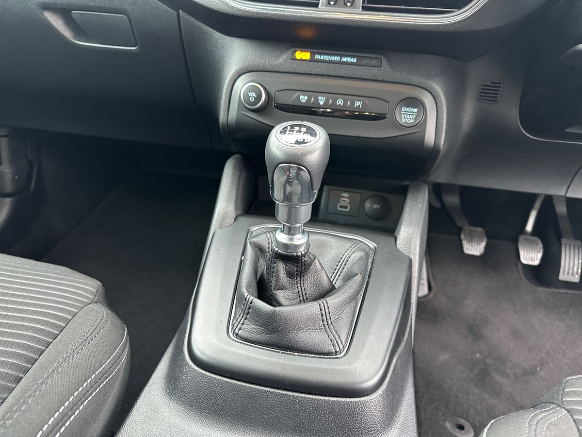 Used Ford Focus 2023 for sale - 76475084: Photo 22