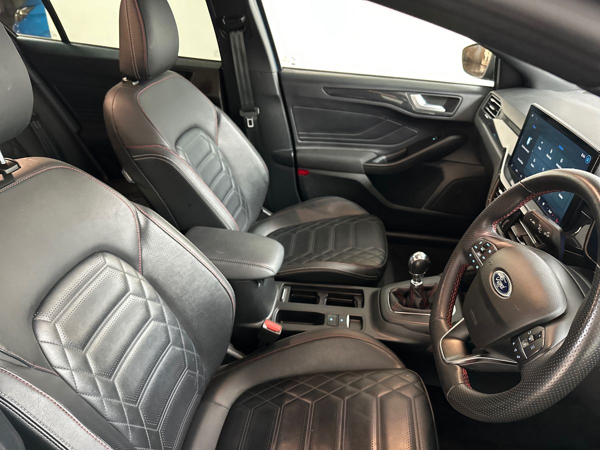 Used Ford Focus 2023 for sale - 77055662: Photo 12