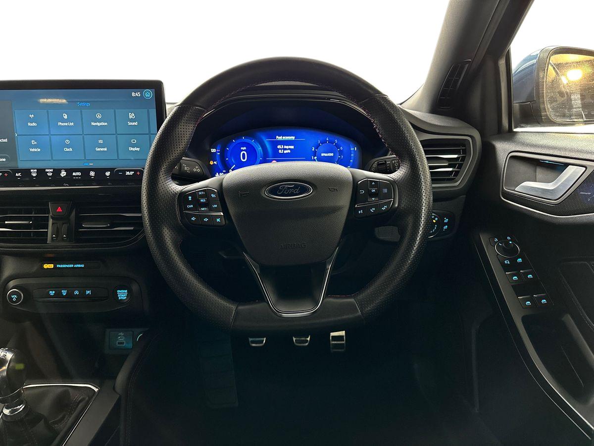 Used Ford Focus 2023 for sale - 77055662: Photo 17