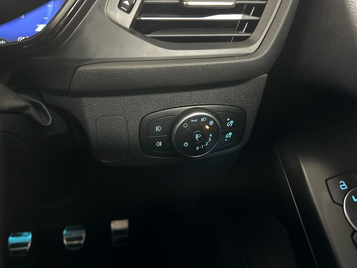 Used Ford Focus 2023 for sale - 77055662: Photo 23