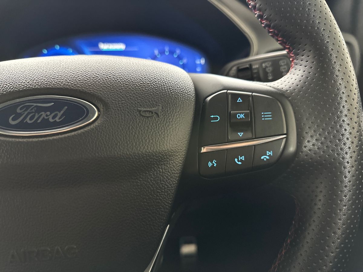 Used Ford Focus 2023 for sale - 77055662: Photo 27