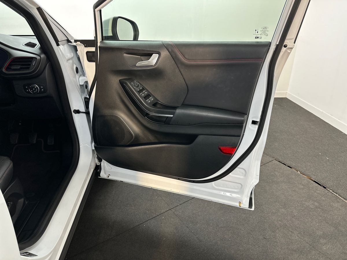 Vehicle 35