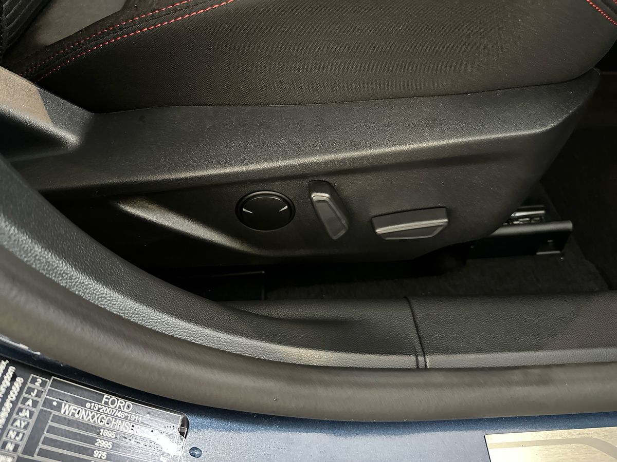 Used Ford Focus 2025 for sale - 77070873: Photo 30