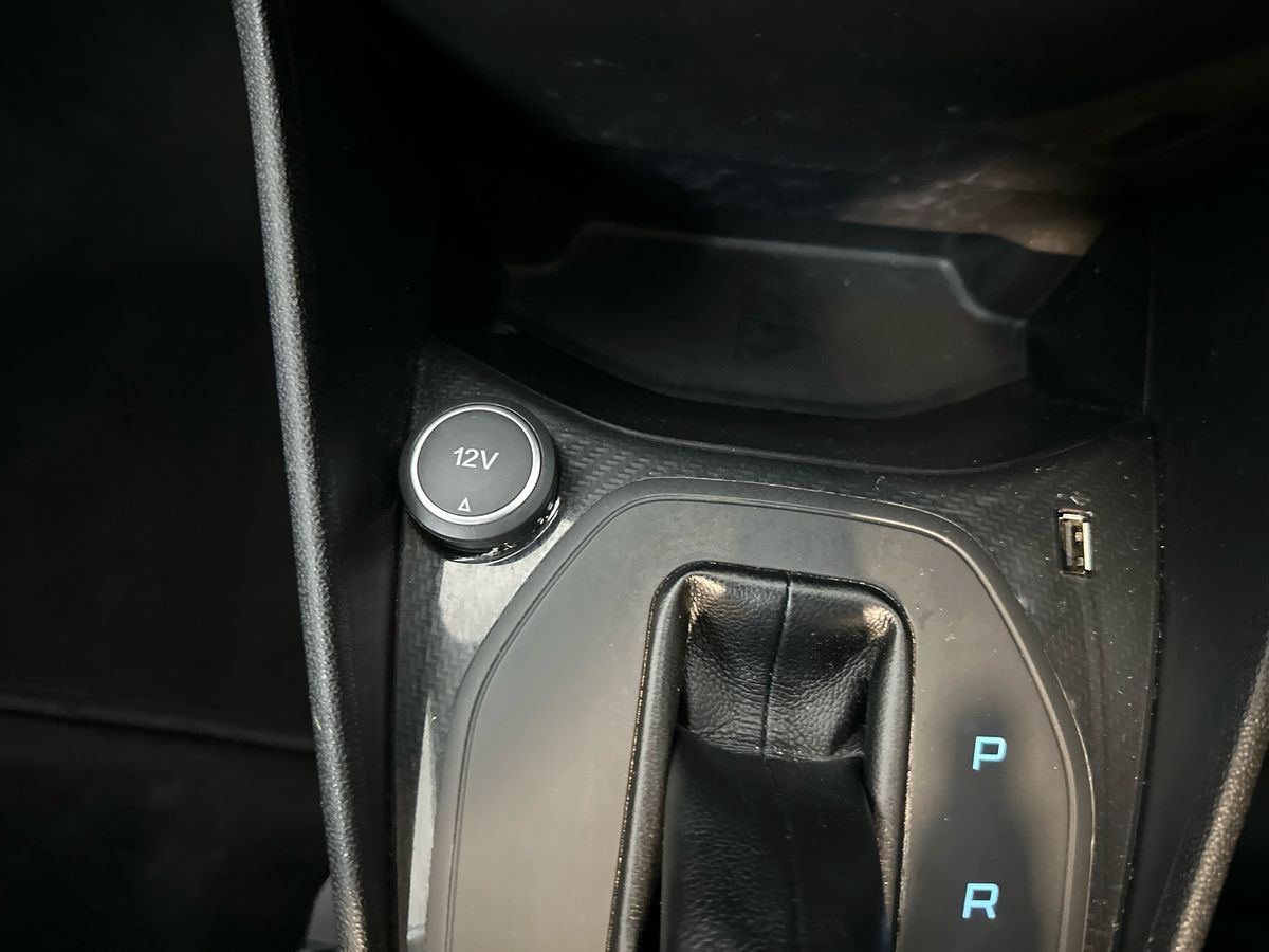 Used Ford Fiesta 2018 for sale - 76623519: Photo 24