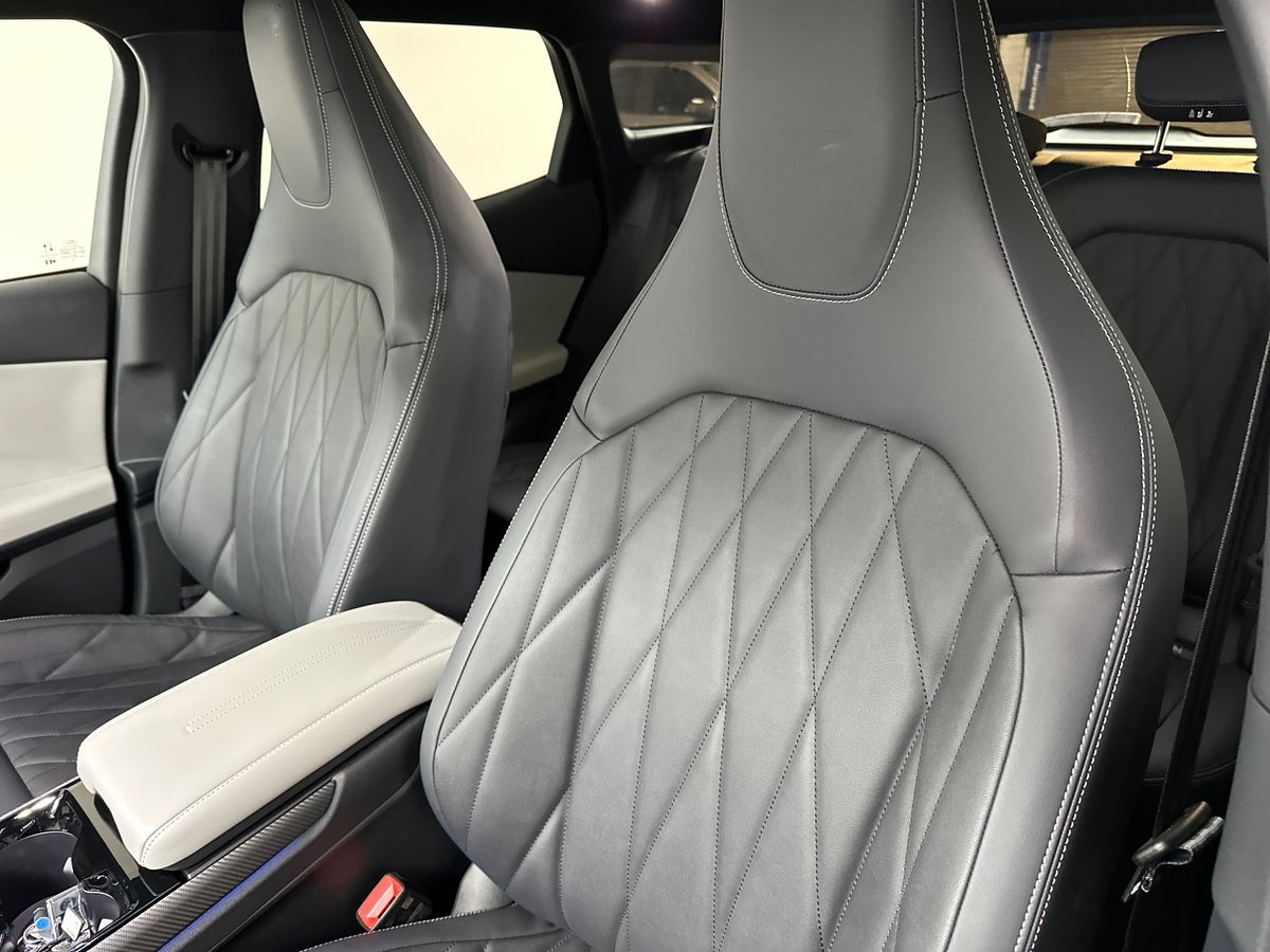 Used Ford Explorer 2025 for sale - 78055326: Photo 13