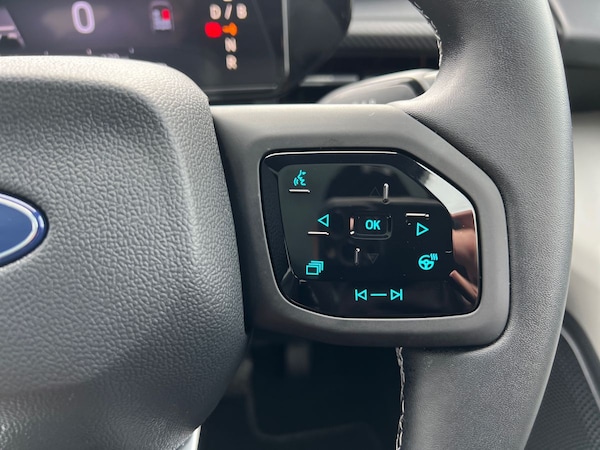 Used Ford Explorer 2025 for sale - 75660432: Photo 27