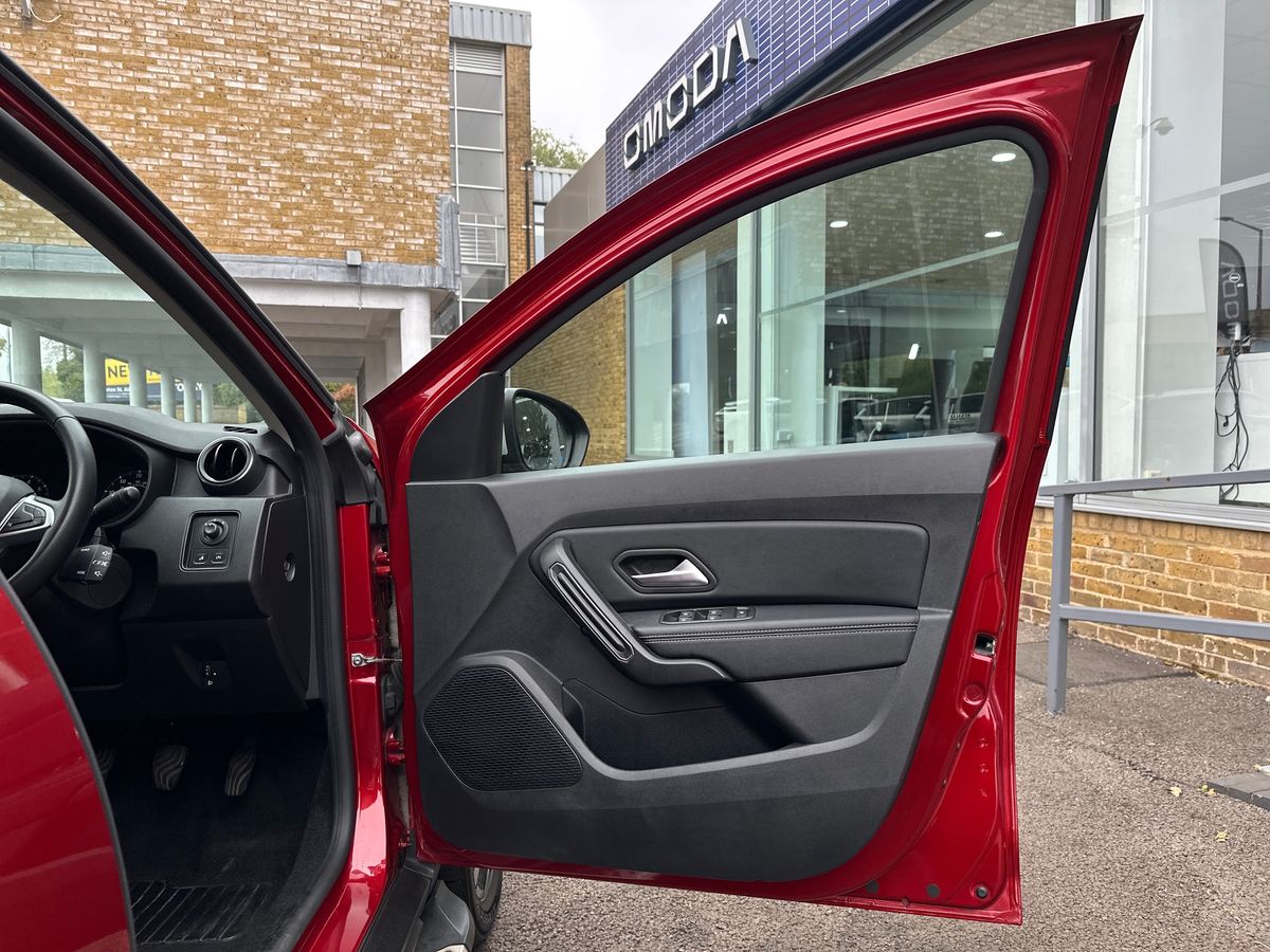 Used Dacia Duster 2022 for sale - 76717241: Photo 35