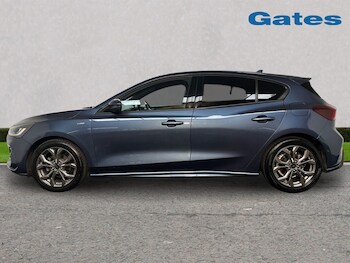 Used Ford Focus 2022 for sale - 78381460: Photo