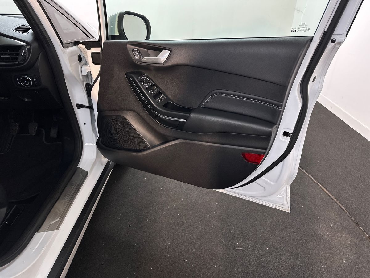 Used Ford Fiesta 2018 for sale - 77618974: Photo 35