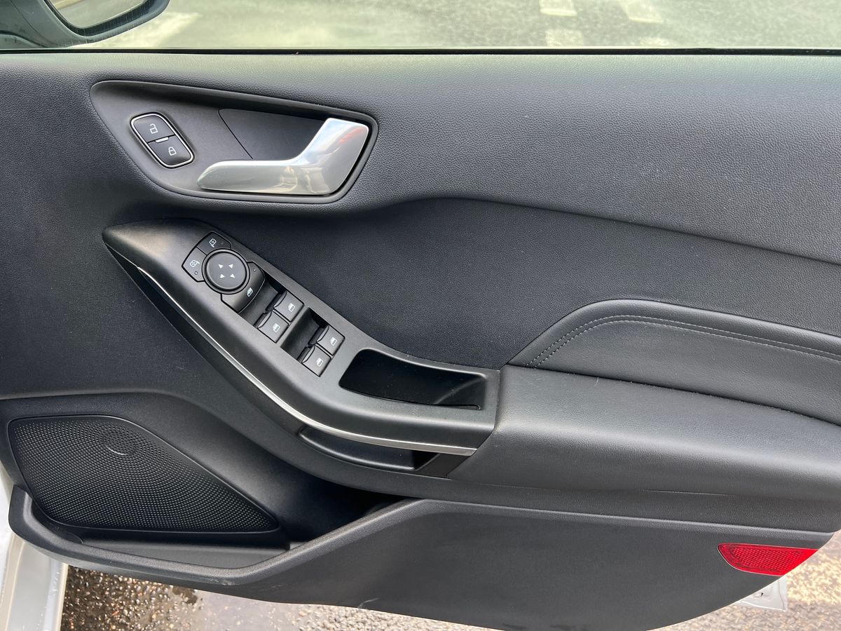 Used Ford Fiesta 2022 for sale - 76630299: Photo 35