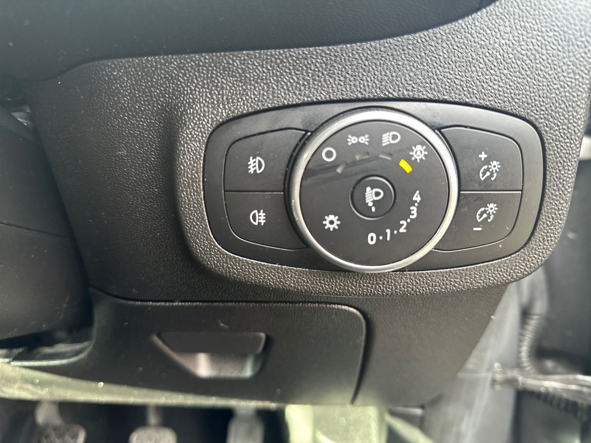 Used Ford Fiesta 2018 for sale - 77476482: Photo 23