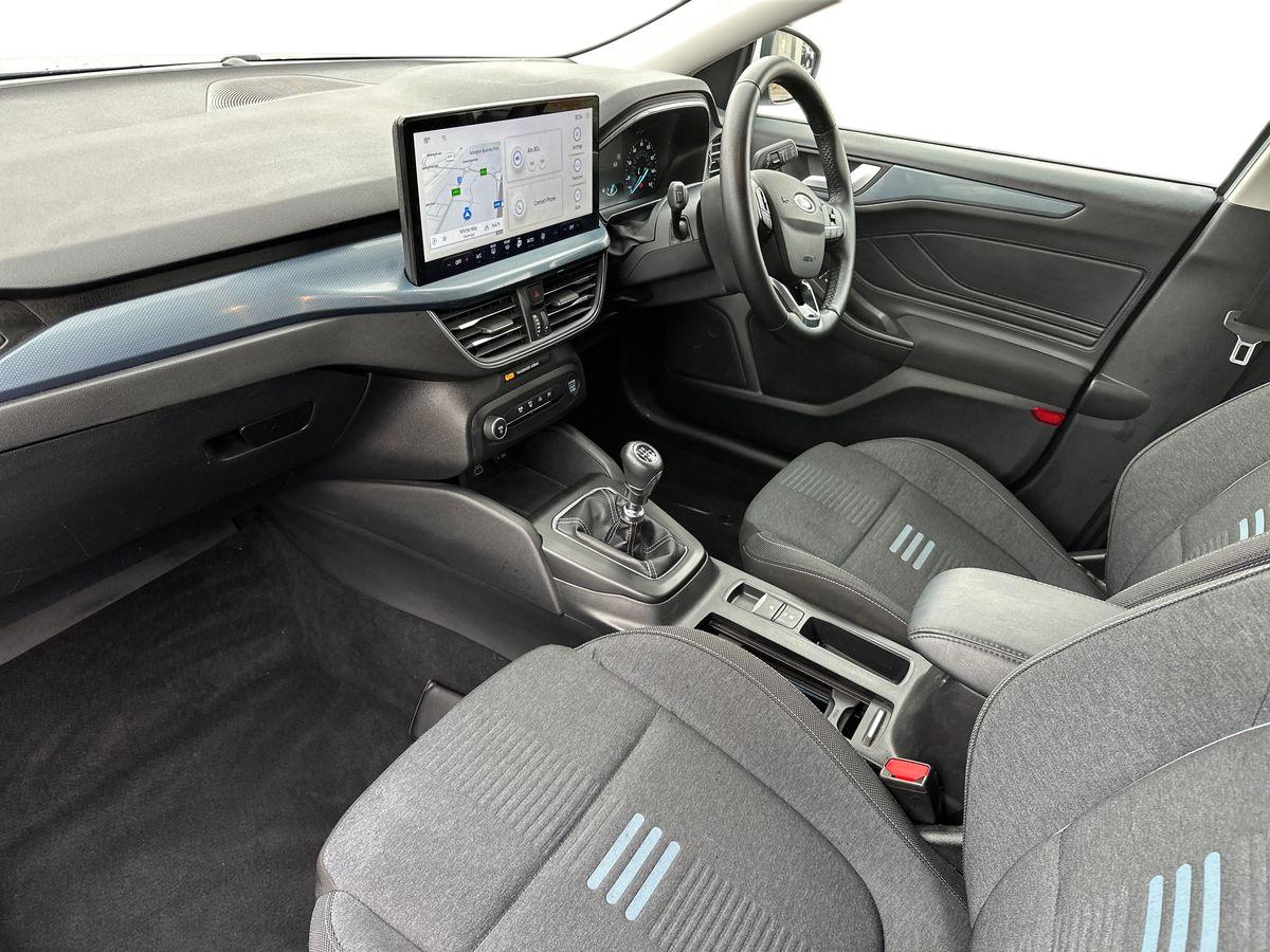 Used Ford Focus 2022 for sale - 76539856: Photo 11