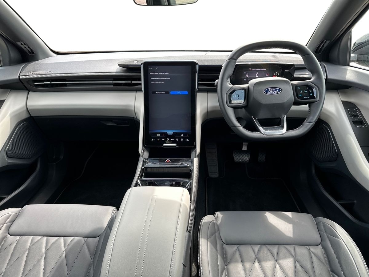 Used Ford Explorer 2024 for sale - 76355079: Photo 15