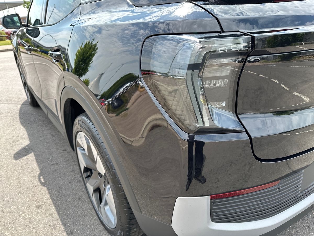 Used Ford Explorer 2024 for sale - 76355079: Photo 33