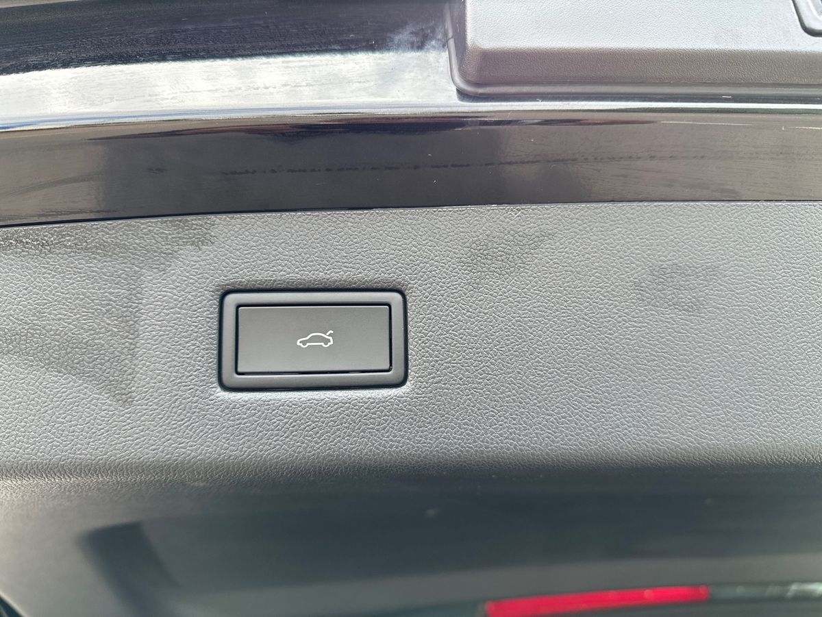 Used Ford Explorer 2024 for sale - 76355079: Photo 37