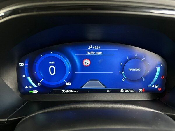 Used Ford Focus 2023 for sale - 76104400: Photo 18