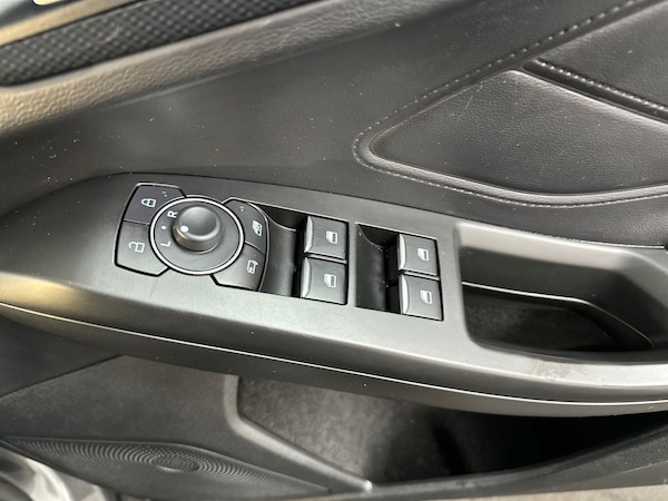 Used Ford Focus 2023 for sale - 76104400: Photo 25