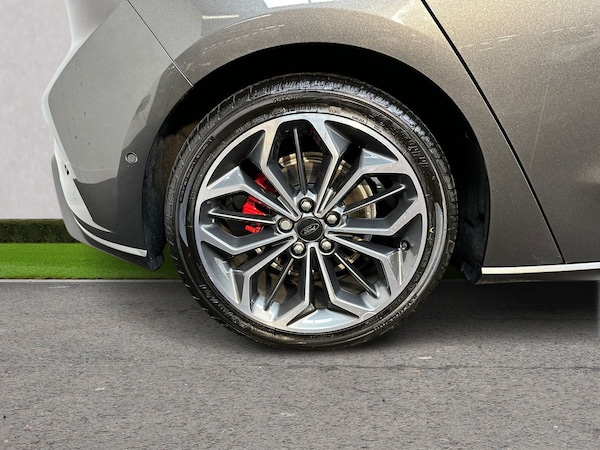 Used Ford Focus 2023 for sale - 76104400: Photo 9
