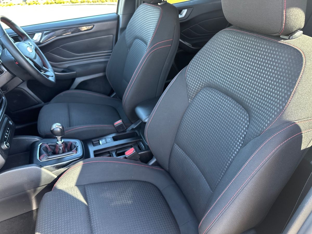 Used Ford Focus 2023 for sale - 77934262: Photo 13