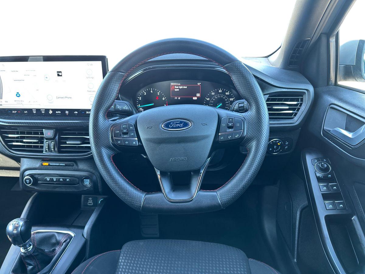 Used Ford Focus 2023 for sale - 77934262: Photo 17