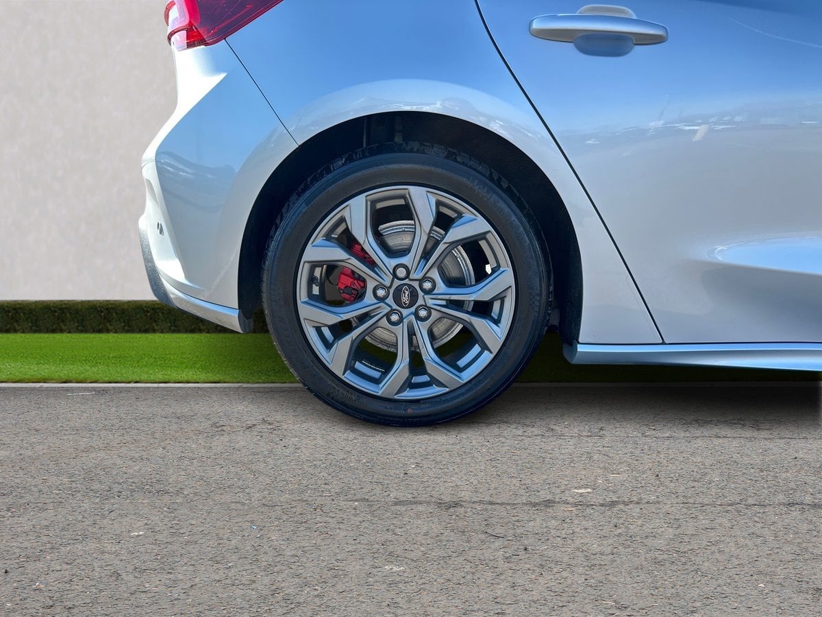 Used Ford Focus 2023 for sale - 77934262: Photo 9