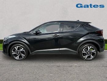 Used Toyota C-HR 2023 for sale - 79840584: Photo
